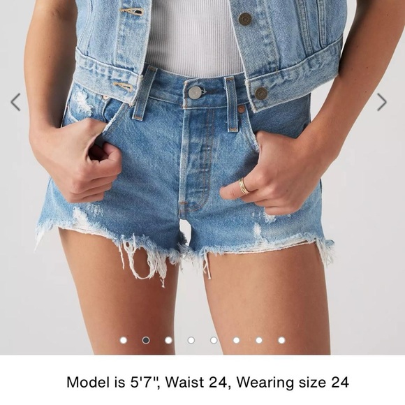 Levi’s Distressed Denim Shorts - Picture 1 of 4